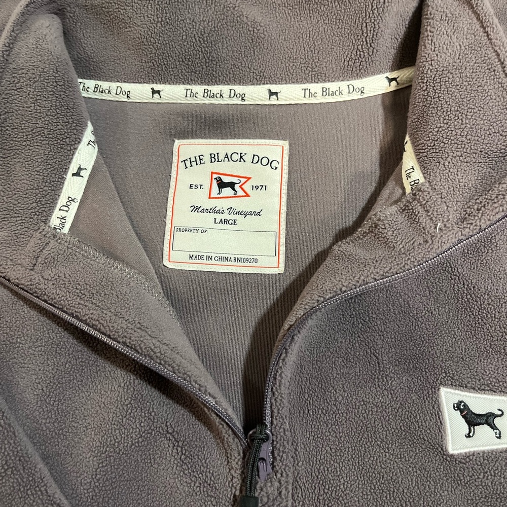 The Black Dog Charcoal Fleece Pullover. Women’s size Large. Authentic.
